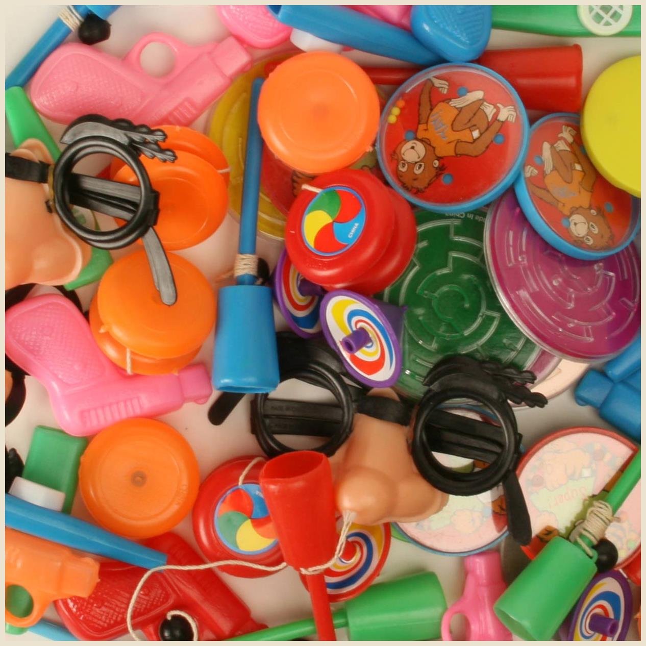 PartyBell.com - Pinata Filler Favors